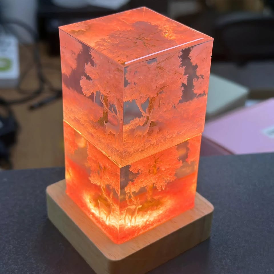 Sakura tree, deer, epoxy resin lamp （ Best Gift 🎁 ）